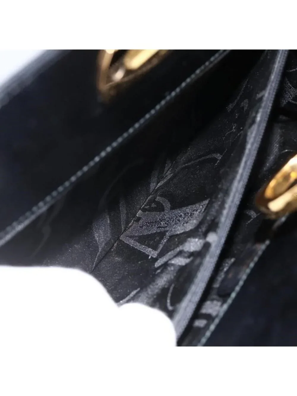 Authentic Salvatore Ferragamo Gancini Chain Shoulder Bag Leather Black Gold - Picture 3 of 16